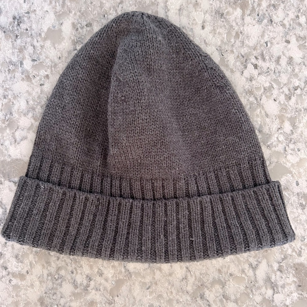 Old Navy Cuffed Beanie Hat